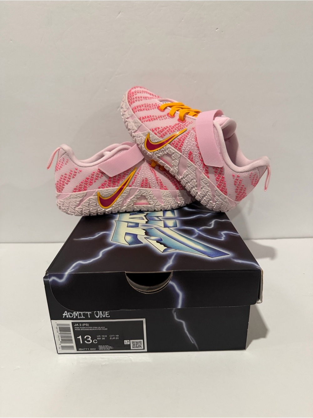 Ja 3 'Pink Foam' (PS) Sz: 13 ( IB4771-602) / (GS) Sz: 6.5 / 7 (IB4773-602)
